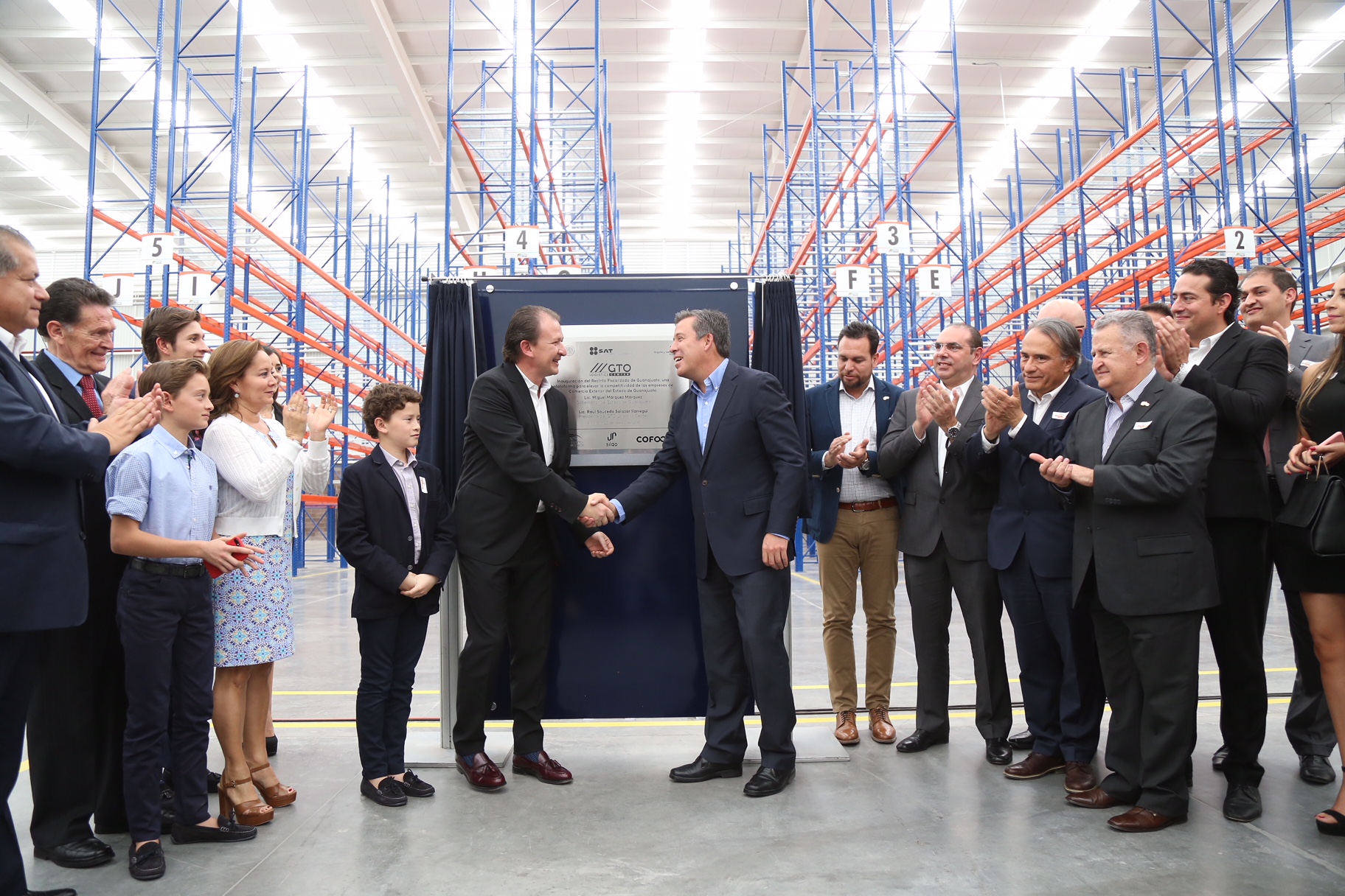 Cluster Industrial - Inauguran gto logistics center, promoverá las exportaciones de mercancías en México