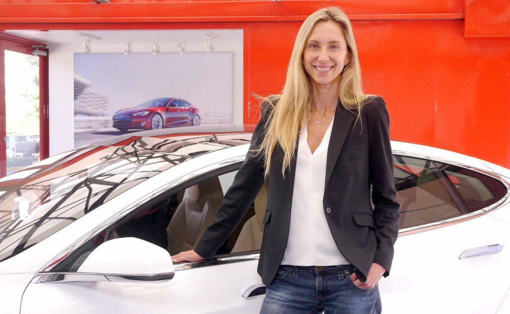 Cluster Industrial - Empoderamiento de las mujeres en la industria automotriz
