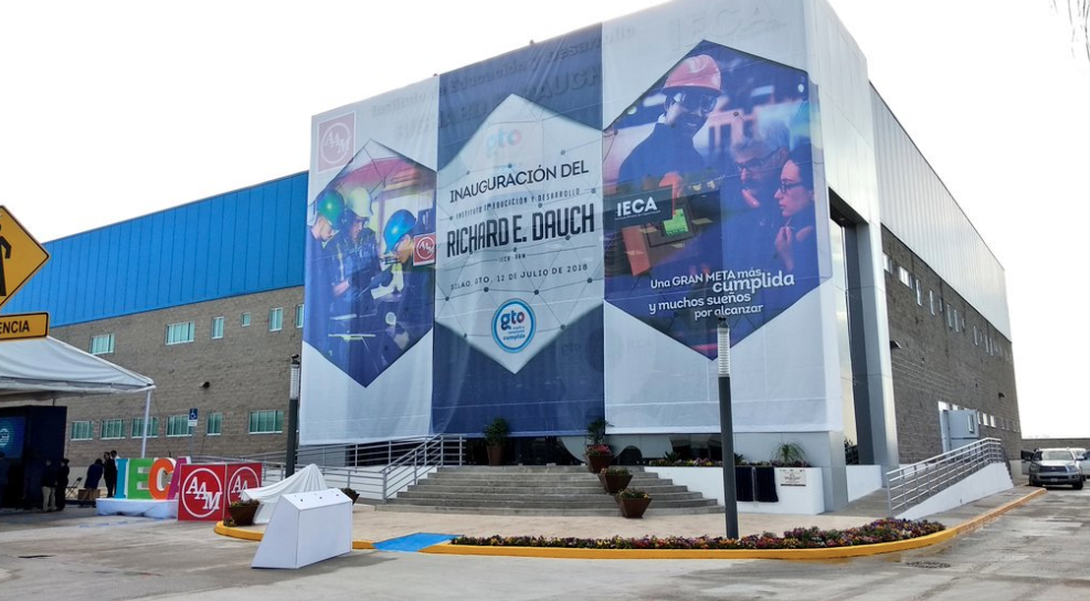 Cluster Industrial - Ieca y american axle inauguran instituto de educación y desarrollo en Guanajuato