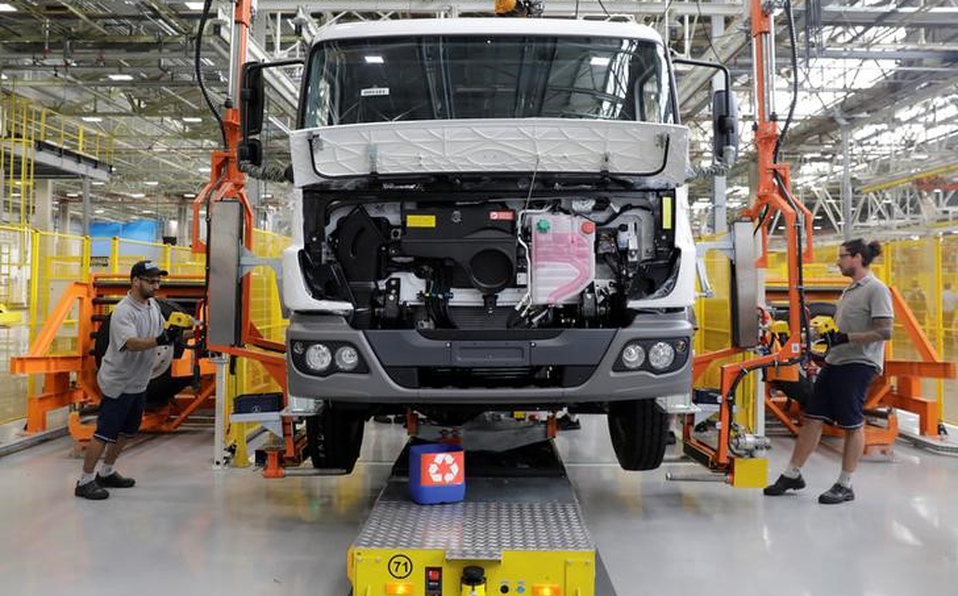 Cluster Industrial - Logran reglas menos estrictas a camiones en acuerdo con EU