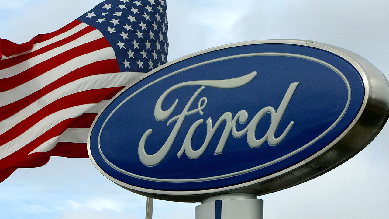 Cluster Industrial - Ford llama a retiro 550 mil automóviles por defecto en américa del norte