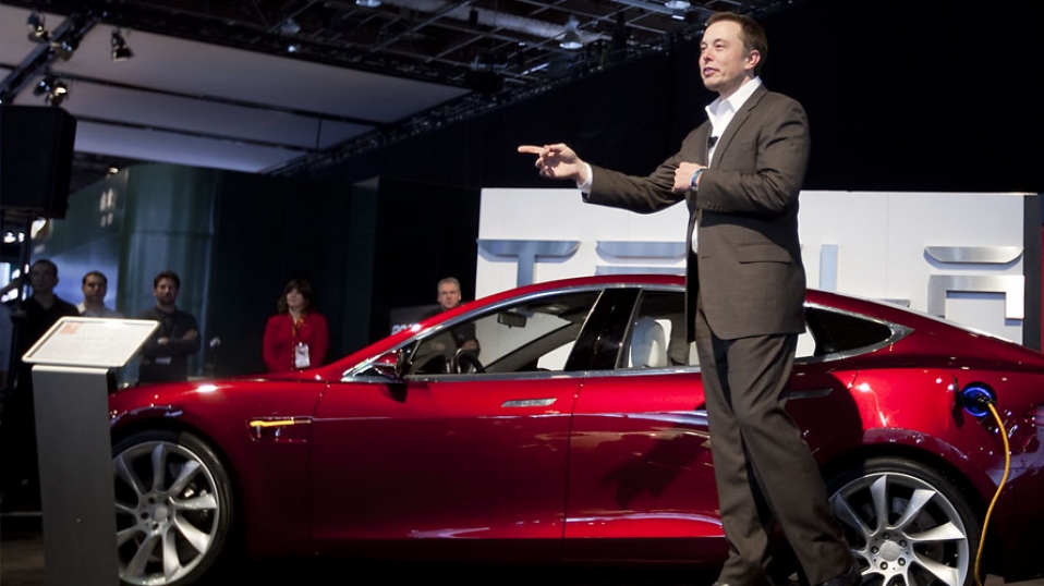 Cluster Industrial - Elon Musk debe explicar acuerdo con la sec: juez