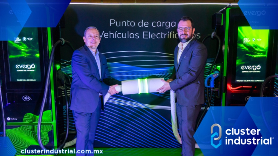 Cluster Industrial - BMW Group México y Evergo instalarán 4,000 cargadores de vehículos eléctricos en el país