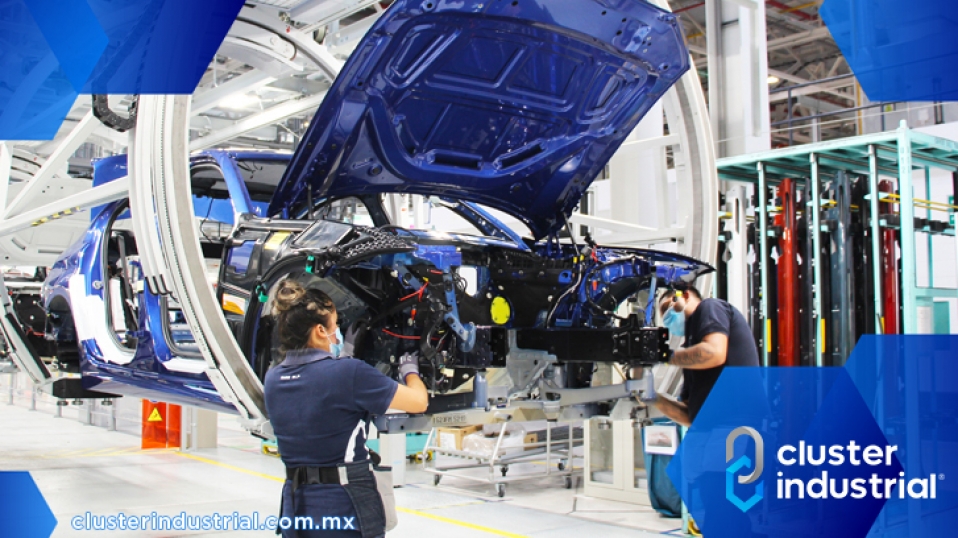 Cluster Industrial - BMW Group Planta SLP recibe certificación Top Employer por segundo año consecutivo