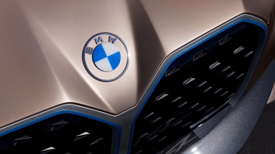 Cluster Industrial - BMW tiene nuevo diseño de marca y logotipos