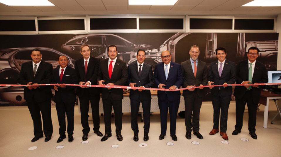 Cluster Industrial - GM inaugura Centro de Ingeniería Avanzada en Querétaro