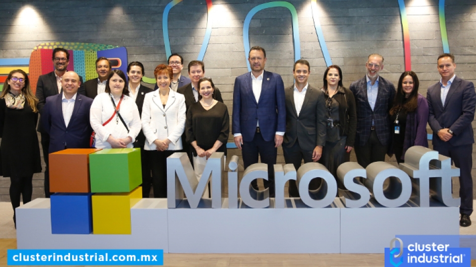 Cluster Industrial - Gobernador de Querétaro visita Microsoft México