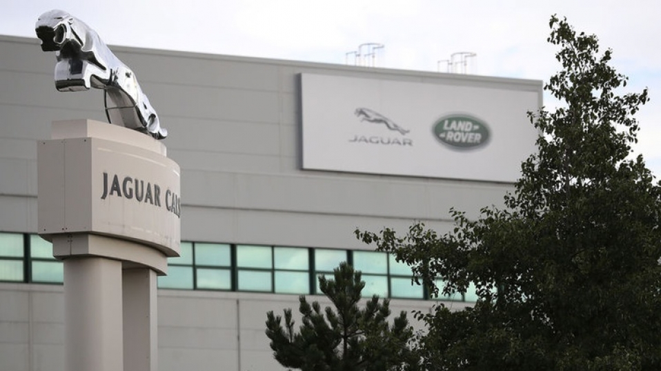 Cluster Industrial - Jaguar Land Rover cierra sus plantas por BREXIT