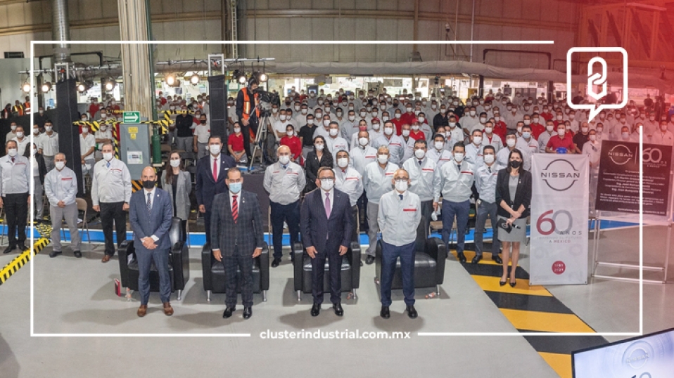 Cluster Industrial - Nissan celebra 60 años en México revelando placa conmemorativa