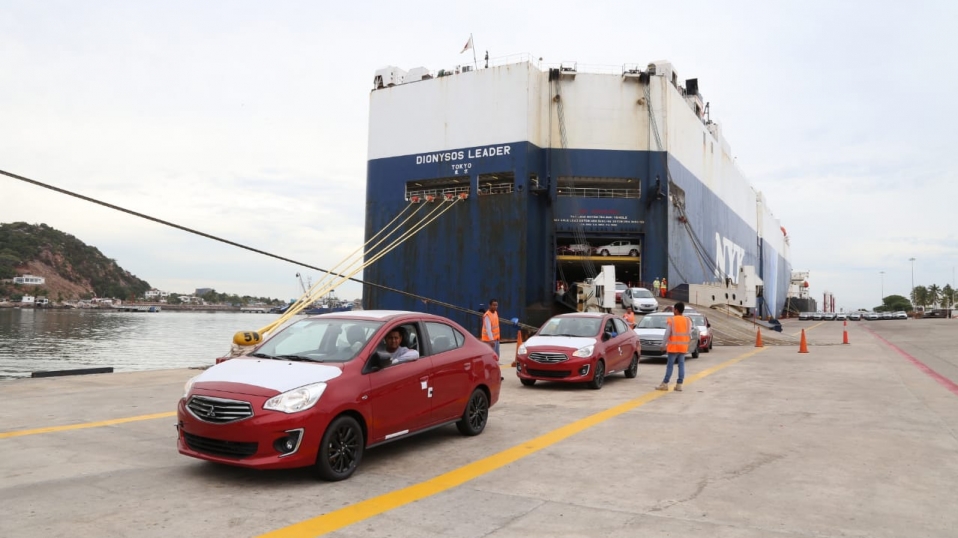 Cluster Industrial - Puerto de Mazatlán rompe récord de movimiento de autos