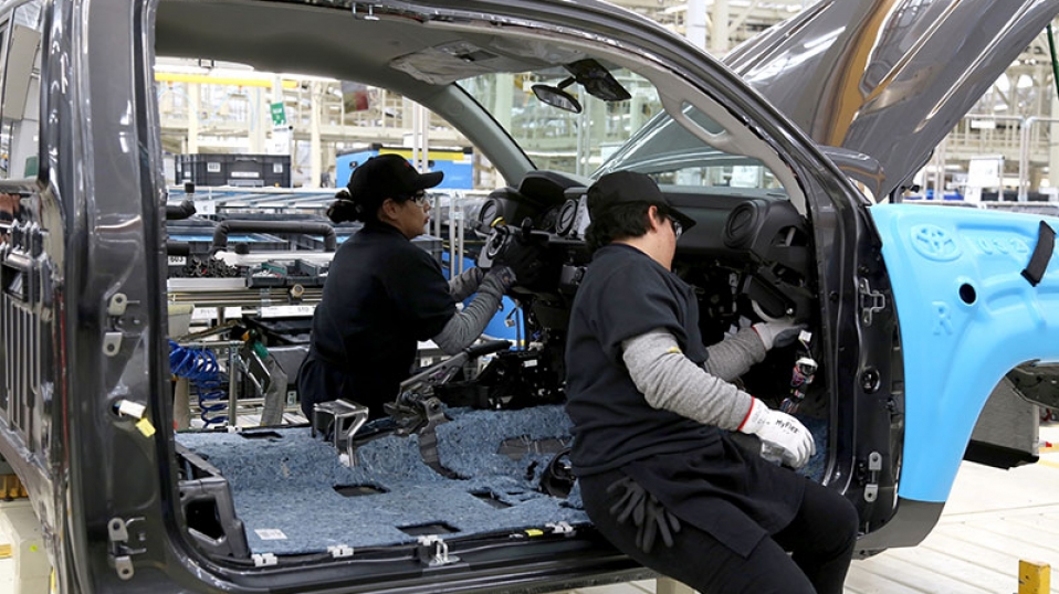 Cluster Industrial - Toyota extiende suspensión de operaciones en plantas de Norteamérica