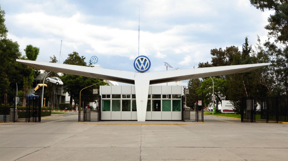 Cluster Industrial - Volkswagen de México extiende la suspensión de actividades al 30 de abril