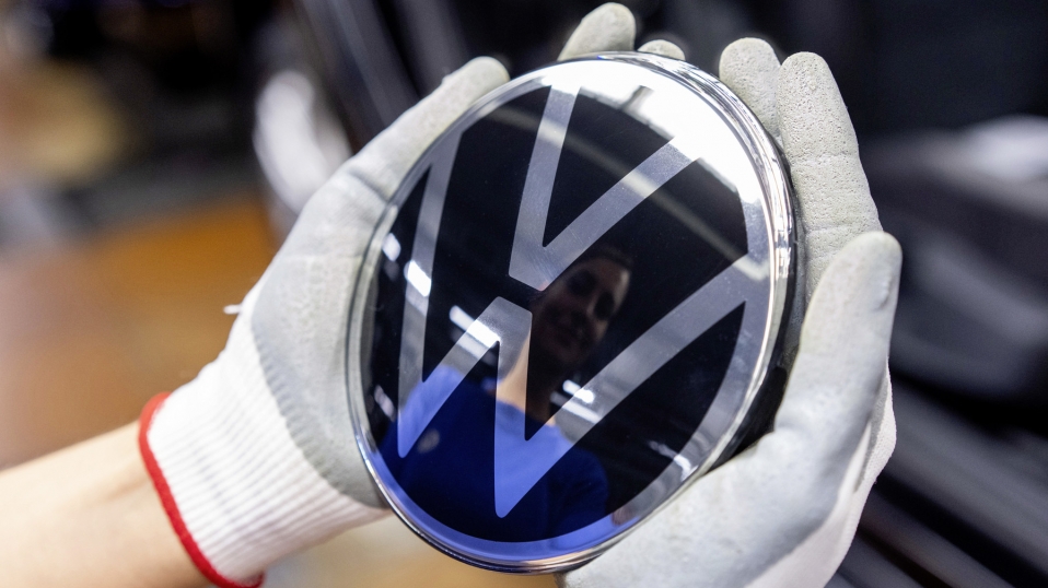 Cluster Industrial - Volkswagen está produciendo el Golf en menor tiempo que nunca