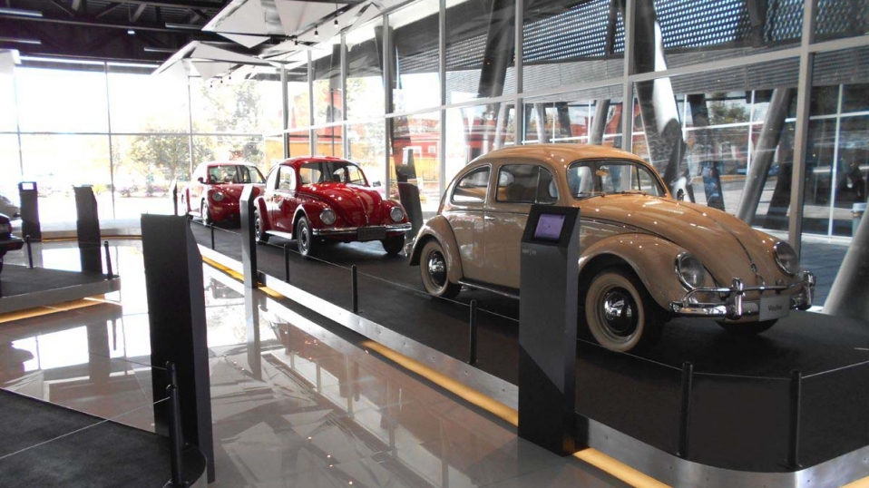 Cluster Industrial - Volkswagen monta exposición en el Museo del Automóvil de Puebla