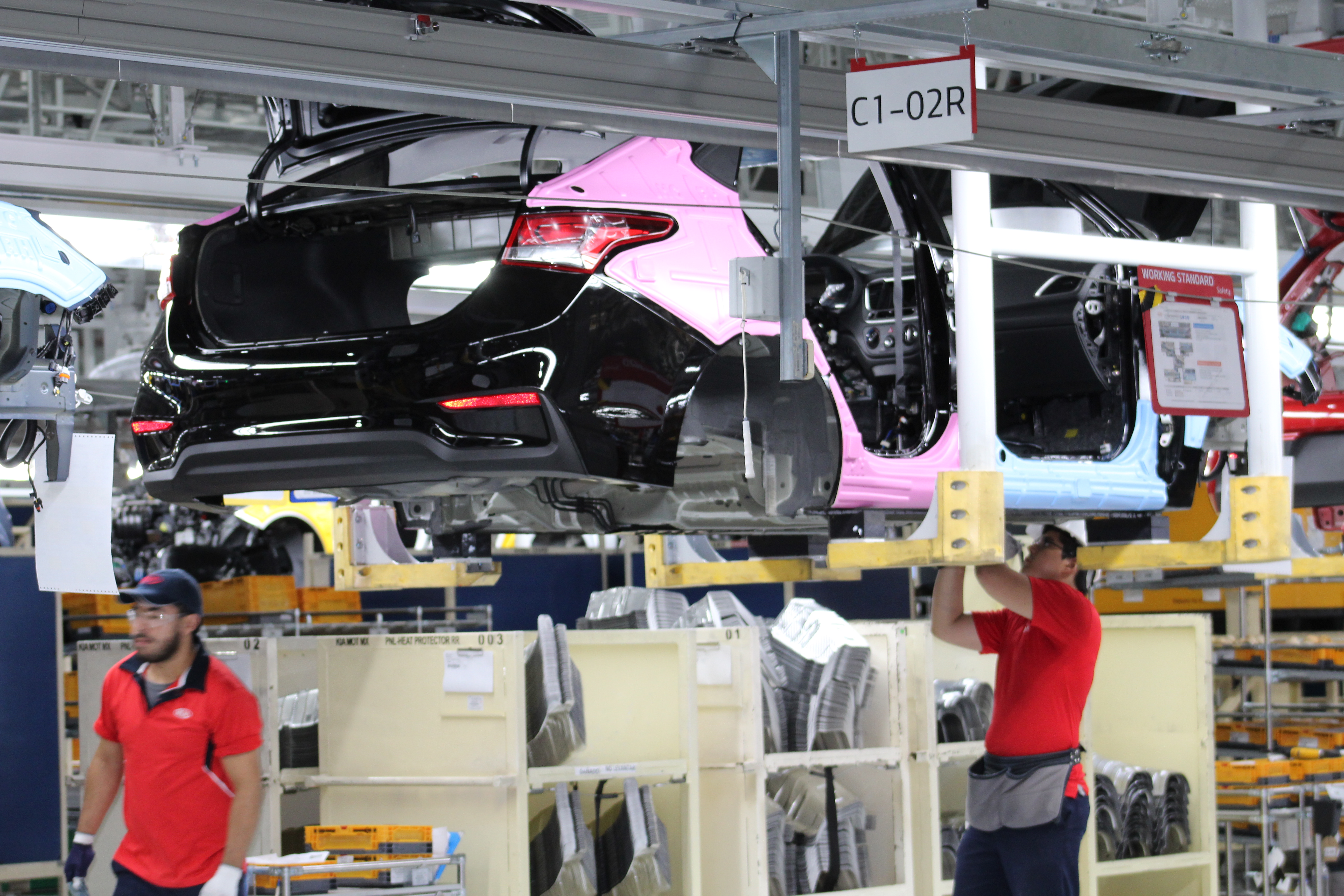 Cluster Industrial - Producción de autos crece 4.1% en México: corrige la Amia 